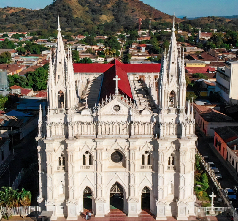 Catedral de Santa Ana El Salvador neogótica